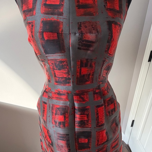 Milly Size 6 Zip Chic Red Gray Geo Print Sleeveless Dress - Picture 10 of 11